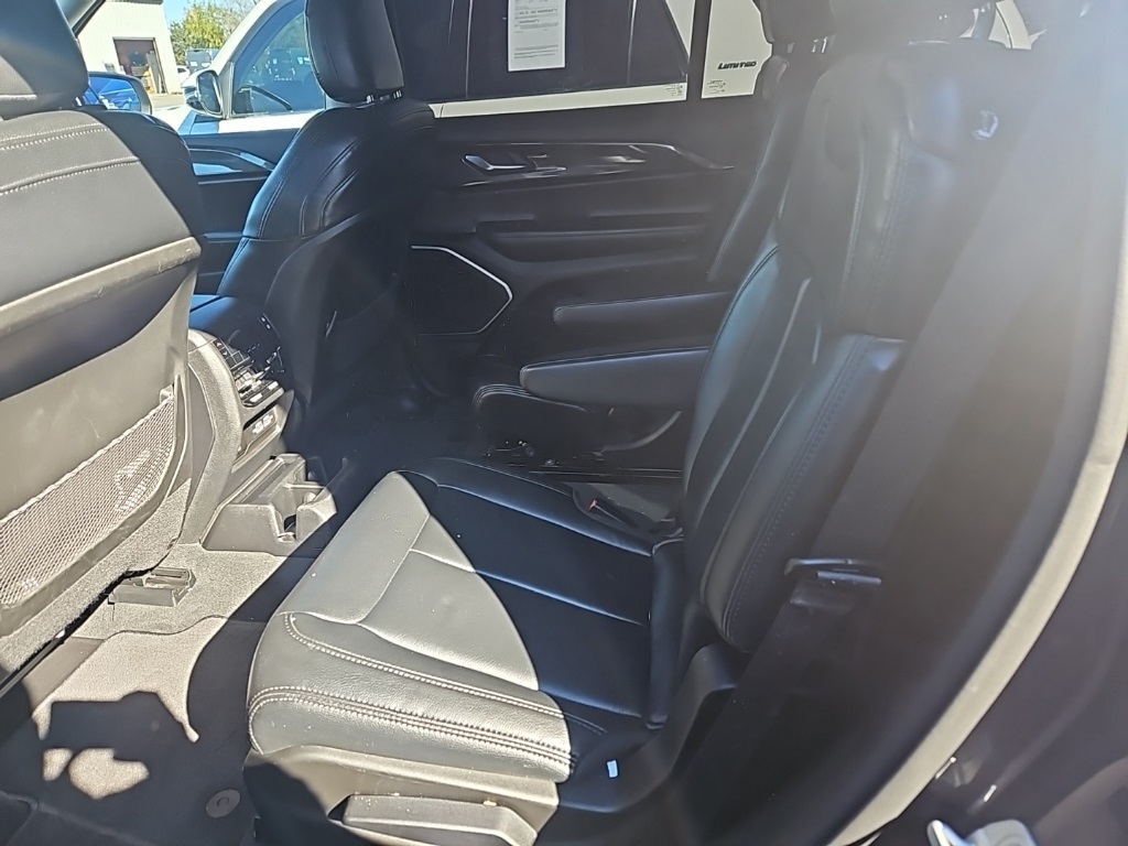 Used Car 2022 Jeep Grand Cherokee L  Laredo For Sale Under $30,000 In San Marcos, Texas