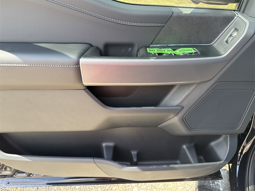 2025 Ford F-150 XLT - 10