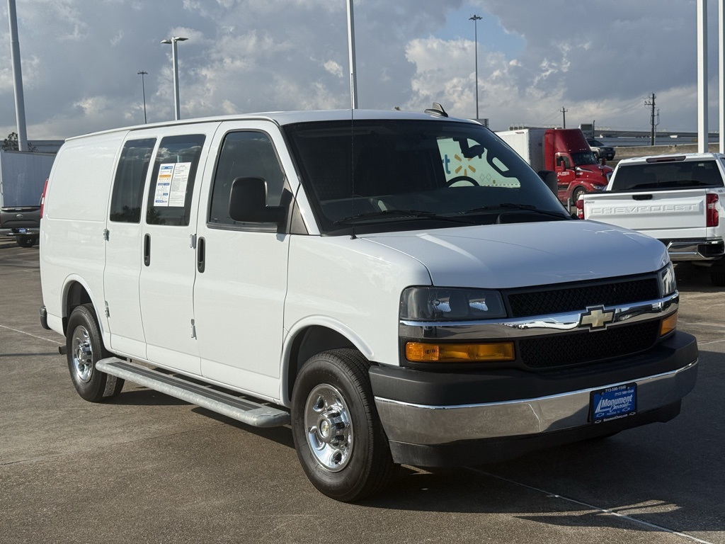 2024 Chevrolet Express 2500 Work Van - 4