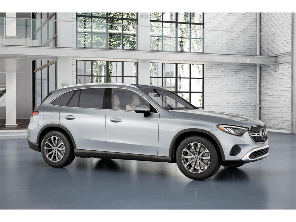 2025 Mercedes Benz GLC 300 photo 13