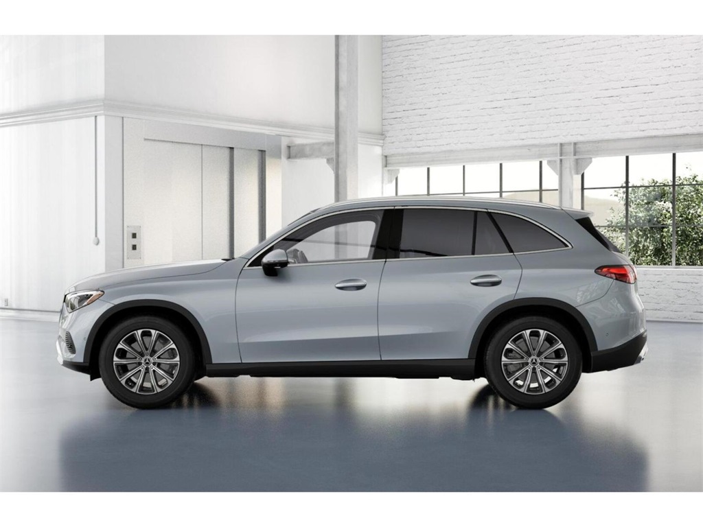 2025 Mercedes Benz GLC 300 photo 33