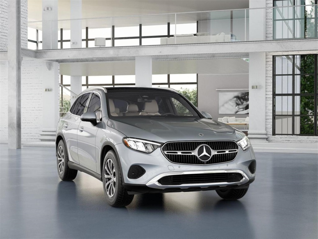 2025 Mercedes Benz GLC 300 photo 9