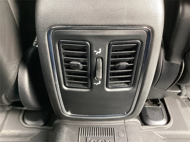 Used Car 2021 Jeep Grand Cherokee  Laredo E For Sale Under $25,000 In San Antonio, Texas