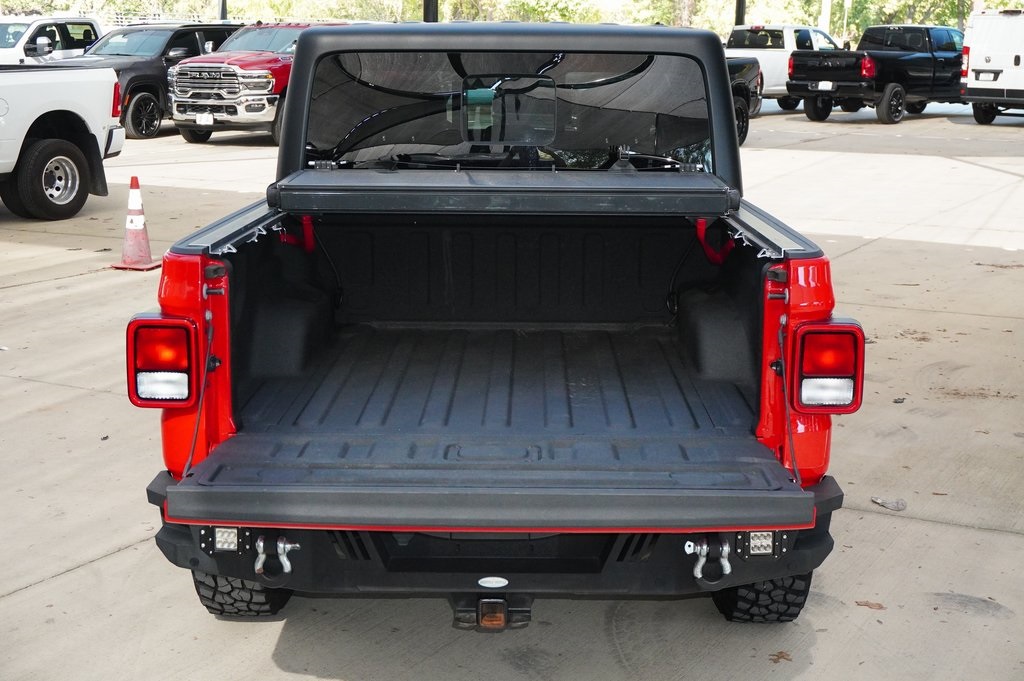 Used Car 2023 Jeep Gladiator  Willys For Sale Under $40,000 In Weatherford, Texas