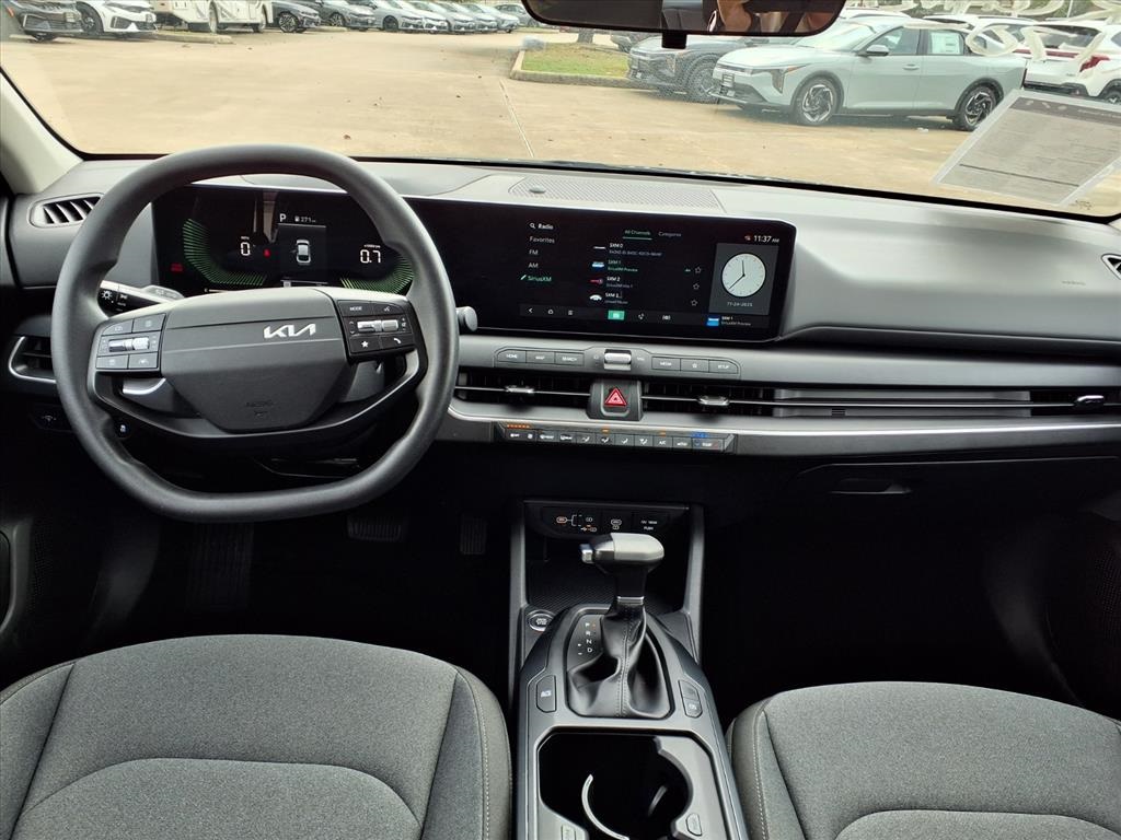 2025 Kia K4 LX - 4