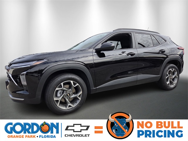 2025 Chevrolet Trax LT FWD