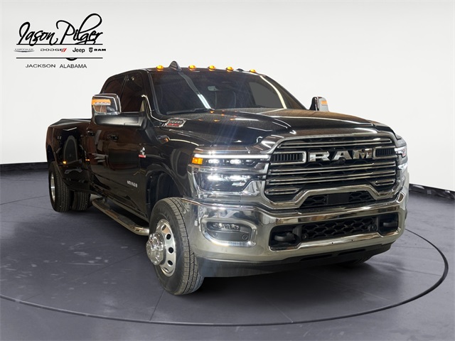 2025 RAM 3500 Laramie Crew Cab LB DRW 4WD