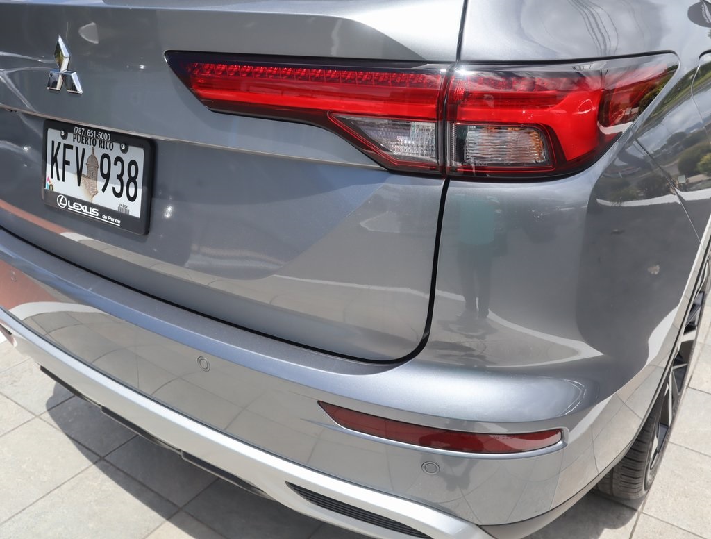 Thumbnail: 2024 Mitsubishi Outlander - 17