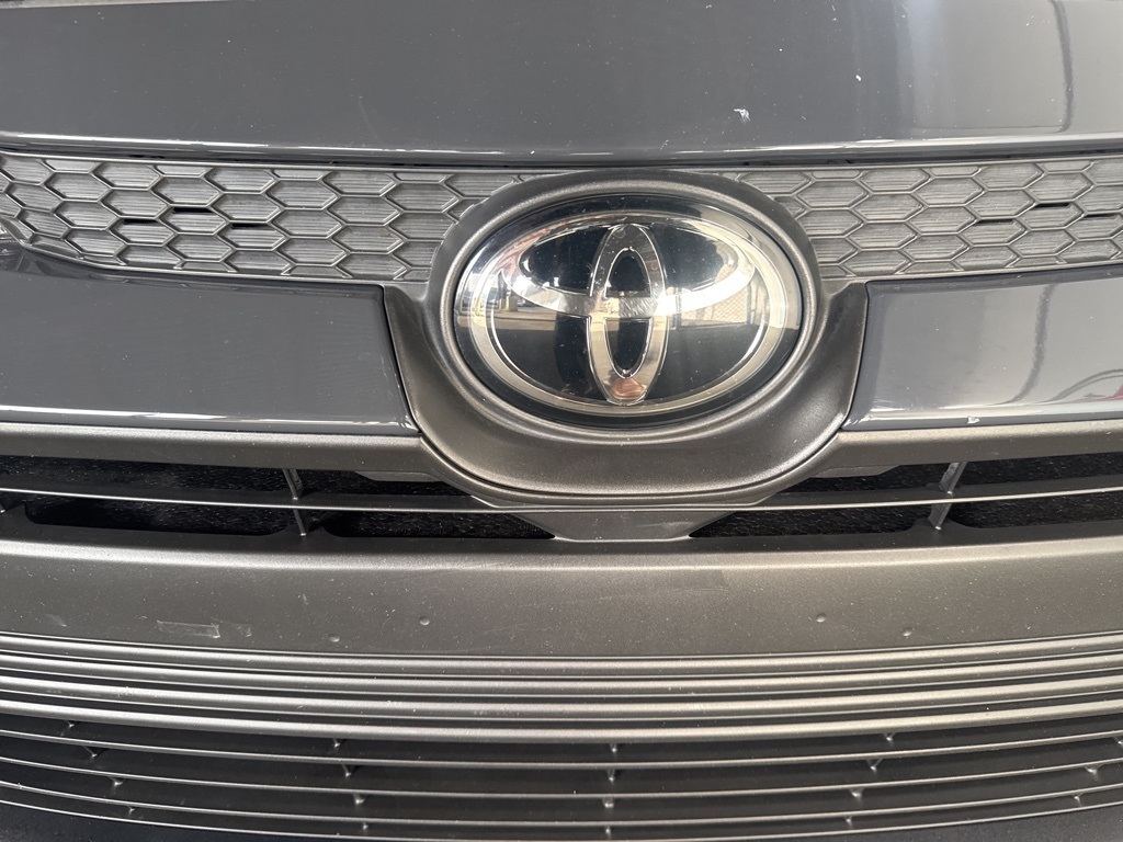 Thumbnail: 2024 Toyota Corolla - 12