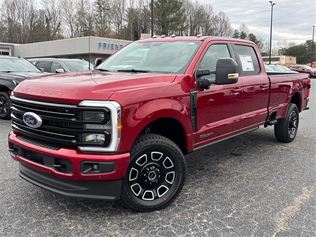 2026 Ford F-250 Super Duty Platinum Crew Cab 4WD