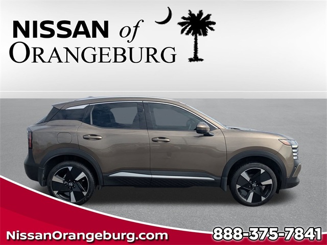 2025 Nissan Kicks SR FWD