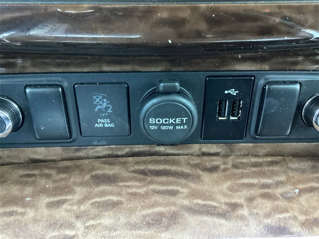 Used Car 2020 Nissan Armada  Platinum For Sale Under $30,000 In San Antonio, Texas