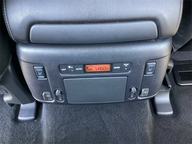 Used Car 2020 Nissan Armada  Platinum For Sale Under $30,000 In San Antonio, Texas