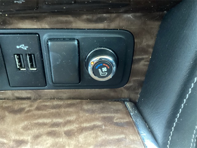 Used Car 2020 Nissan Armada  Platinum For Sale Under $30,000 In San Antonio, Texas