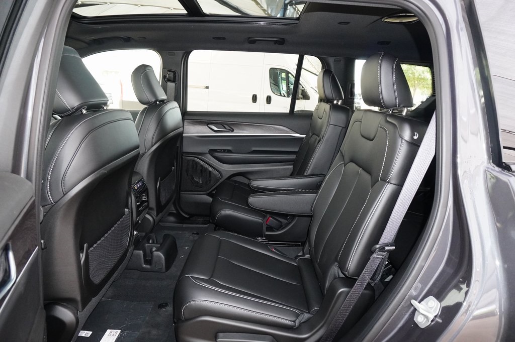 2025 Jeep Grand Cherokee L  Limited In Weatherford, Texas