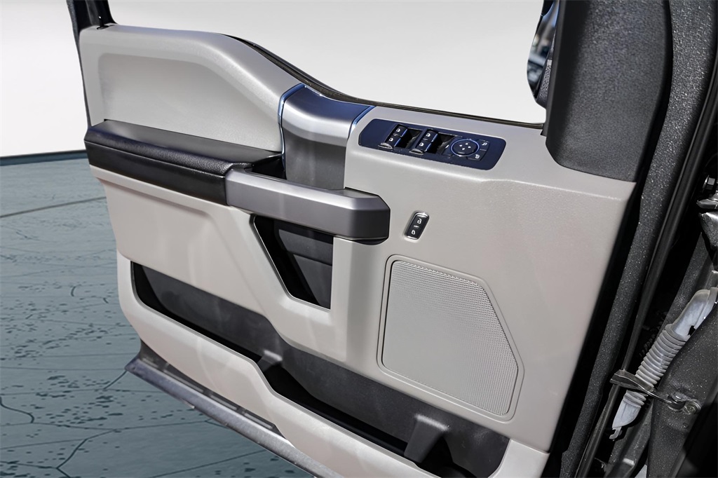 Used Car 2019 Ford F-150  Xlt For Sale Under $25,000 In Austin, Texas