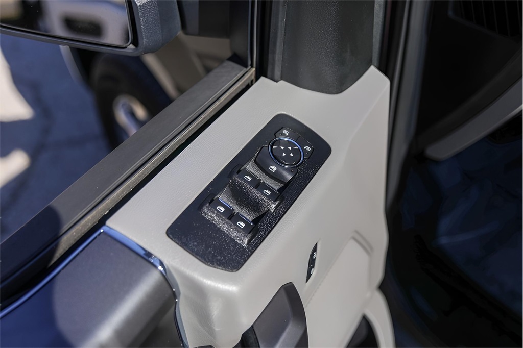 Used Car 2019 Ford F-150  Xlt For Sale Under $25,000 In Austin, Texas