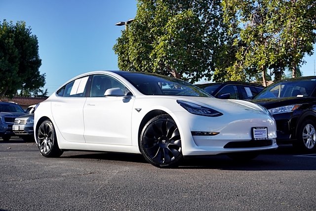 2020 Tesla Model 3 Standard Range Plus