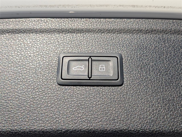 2020 Audi Q5 45 Premium White at Ultimate Motorsports