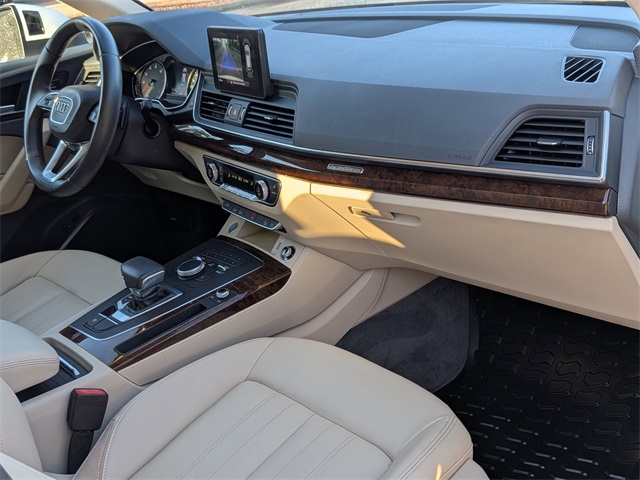 2020 Audi Q5 45 Premium White at Ultimate Motorsports