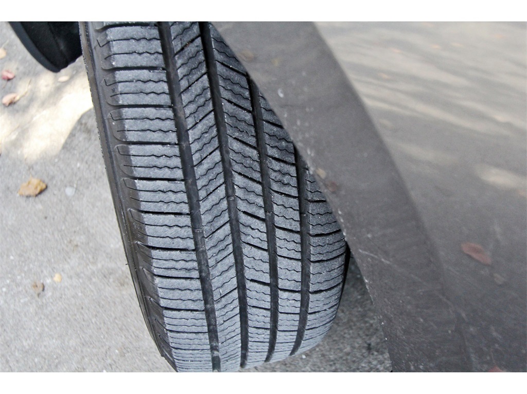 2020 Nissan Versa 1.6 S Gray at Bravo Nissan