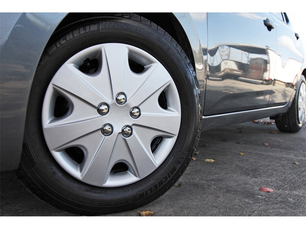 2020 Nissan Versa 1.6 S Gray at Bravo Nissan