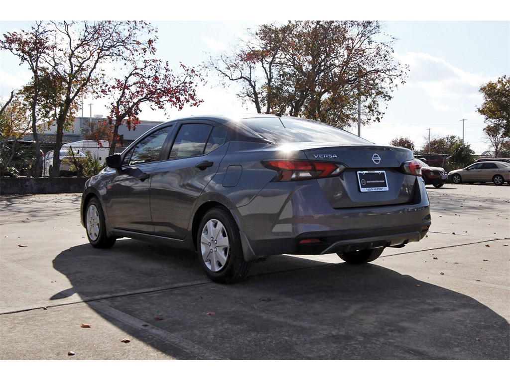 2020 Nissan Versa 1.6 S Gray at Bravo Nissan