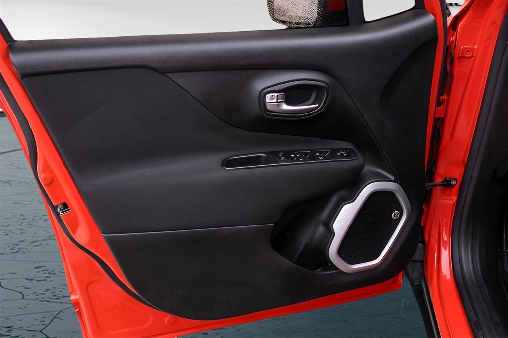 Used Car 2018 Jeep Renegade  Latitude For Sale Under $12,000 In Austin, Texas