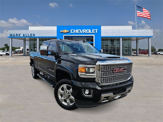 2019 GMC Sierra 2500HD Denali Crew Cab 4WD