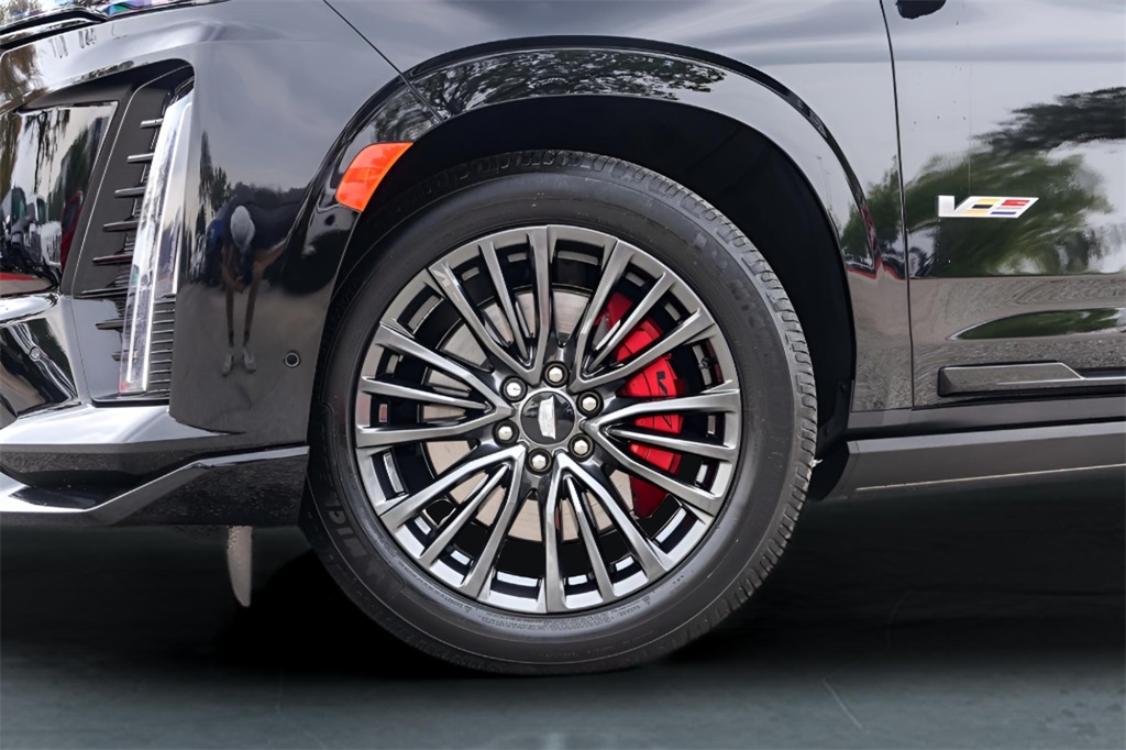 Used Car 2023 Cadillac Escalade  V-series For Sale Under $130,000 In Austin, Texas