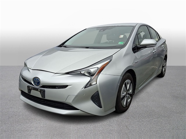 2017 Toyota Prius Two FWD