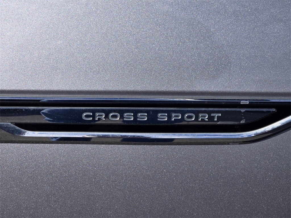 2021 Volkswagen Atlas Cross Sport 3.6L V6 SE w/Technology Silver at DeMontrond Auto Country