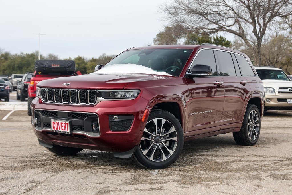 2022 Jeep Grand Cherokee Overland RWD