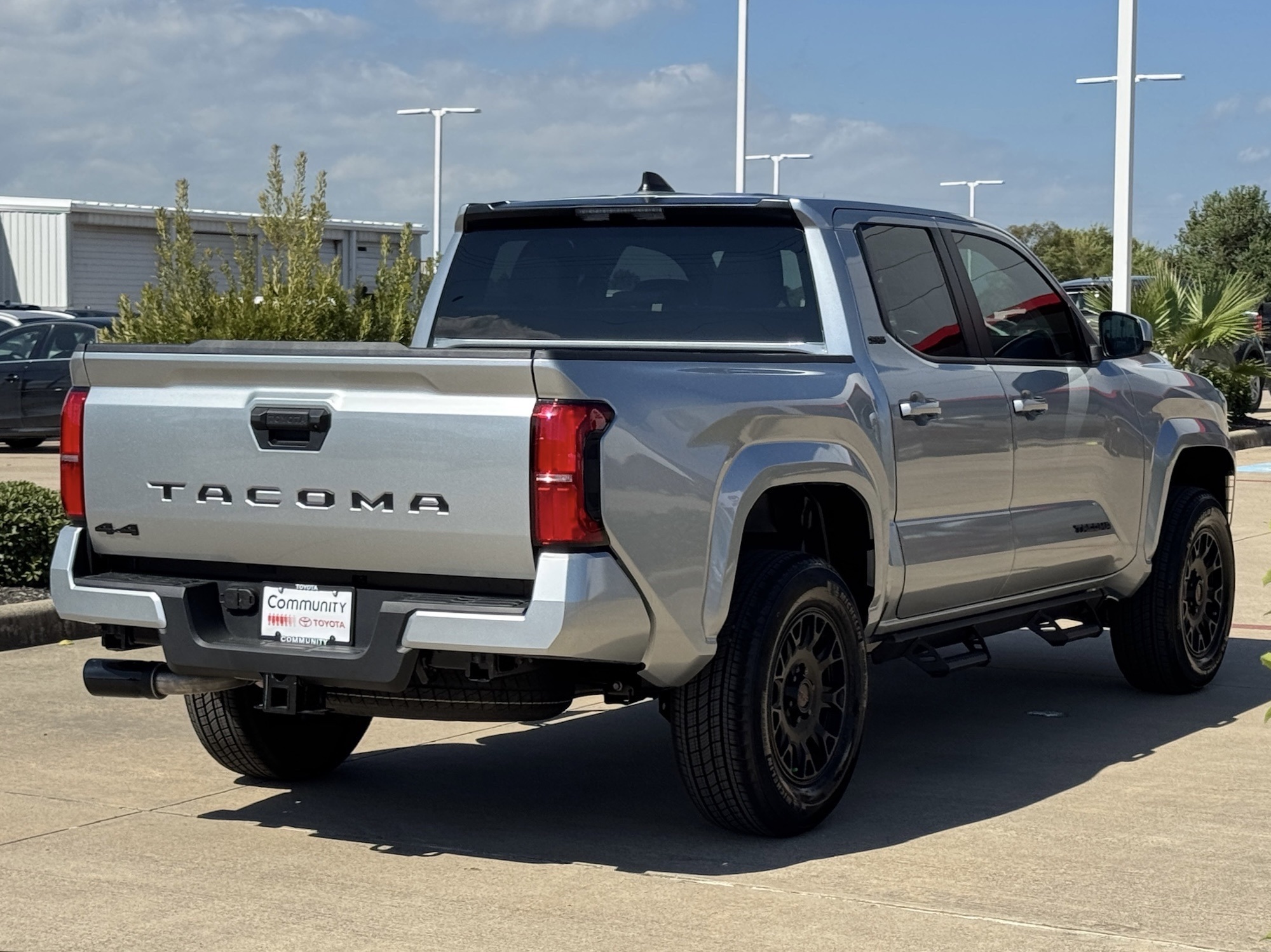2025 Toyota Tacoma SR5 - 11