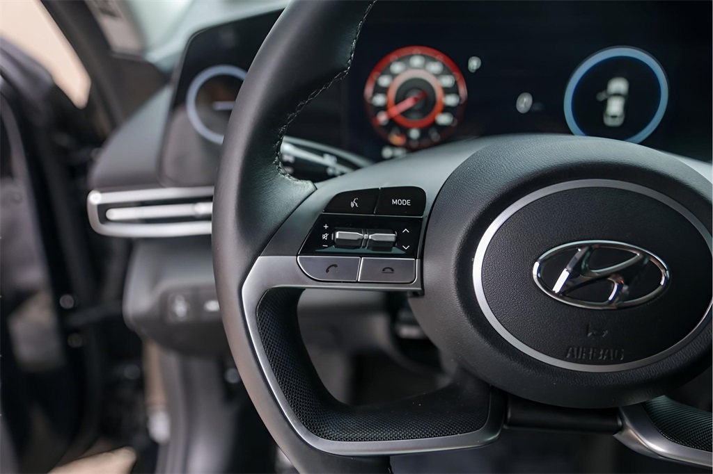 Used Car 2023 Hyundai Elantra  Sel For Sale Under $20,000 In Austin, Texas