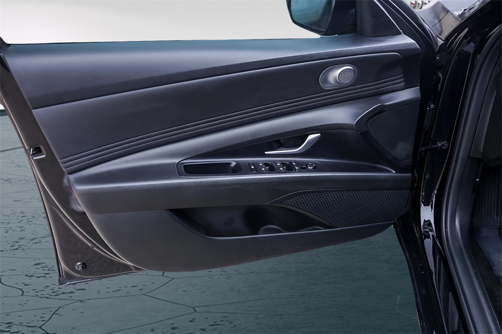 Used Car 2023 Hyundai Elantra  Sel For Sale Under $20,000 In Austin, Texas