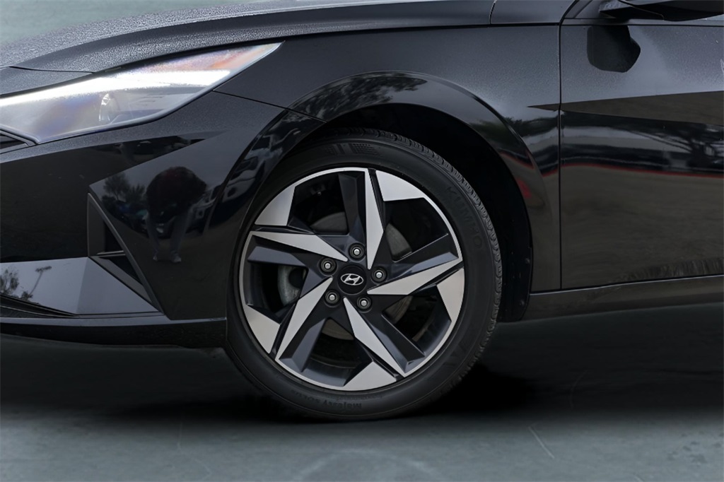 Used Car 2023 Hyundai Elantra  Sel For Sale Under $20,000 In Austin, Texas