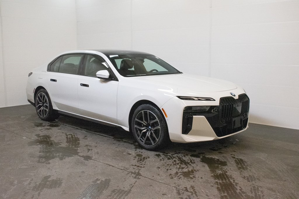 2025 BMW 7 Series 760i xDrive