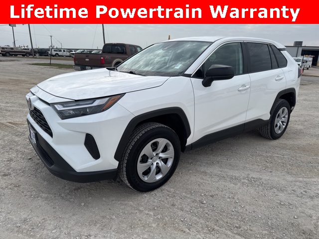 2024 Toyota RAV4 LE FWD