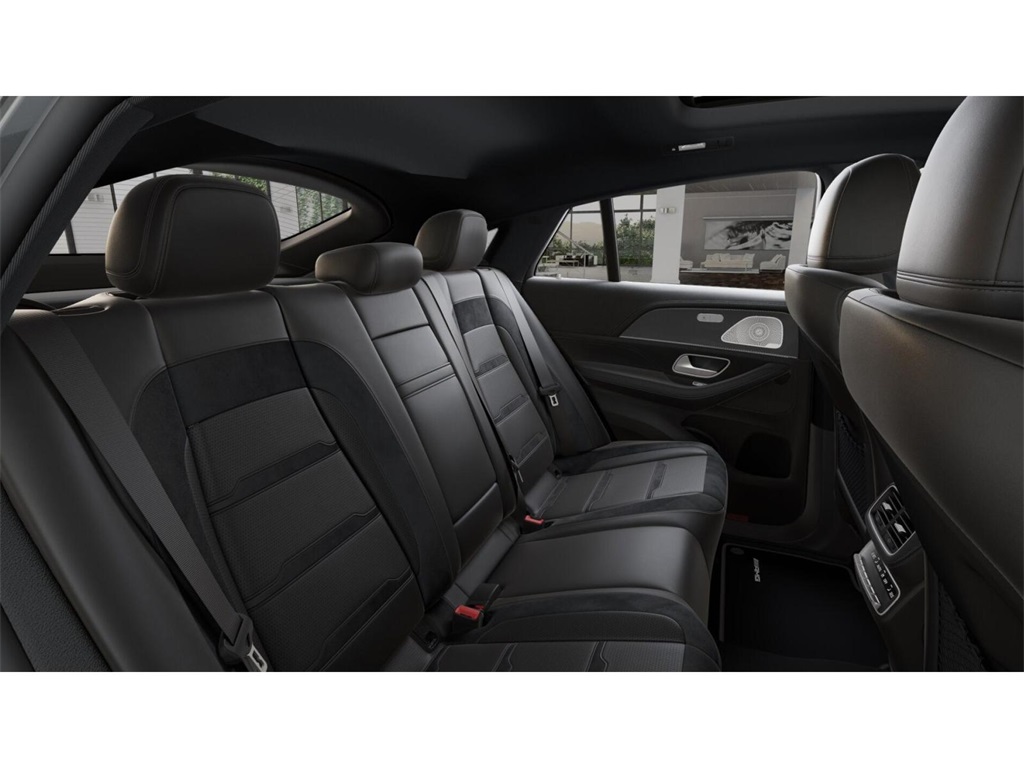 2026 Mercedes Benz GLE 53 AMG photo 3