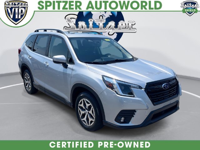 Ice Silver Metallic 2024 Subaru Forester SUV / Crossover All-Wheel Drive Continuously Variable Transmission