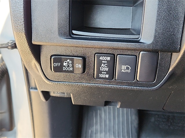 Used Car 2018 Toyota Tacoma  For Sale Under $35,000 In Plainview, Texas