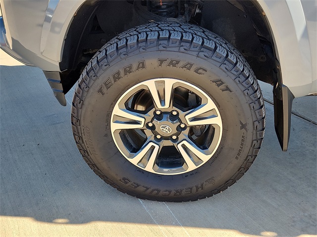 Used Car 2018 Toyota Tacoma  For Sale Under $35,000 In Plainview, Texas