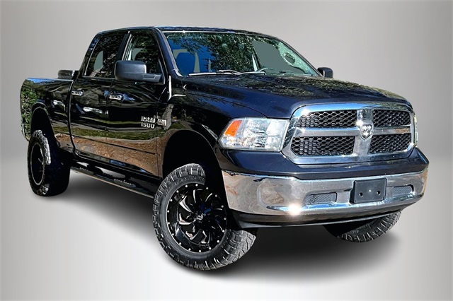 2018 RAM 1500 SLT Crew Cab 4WD