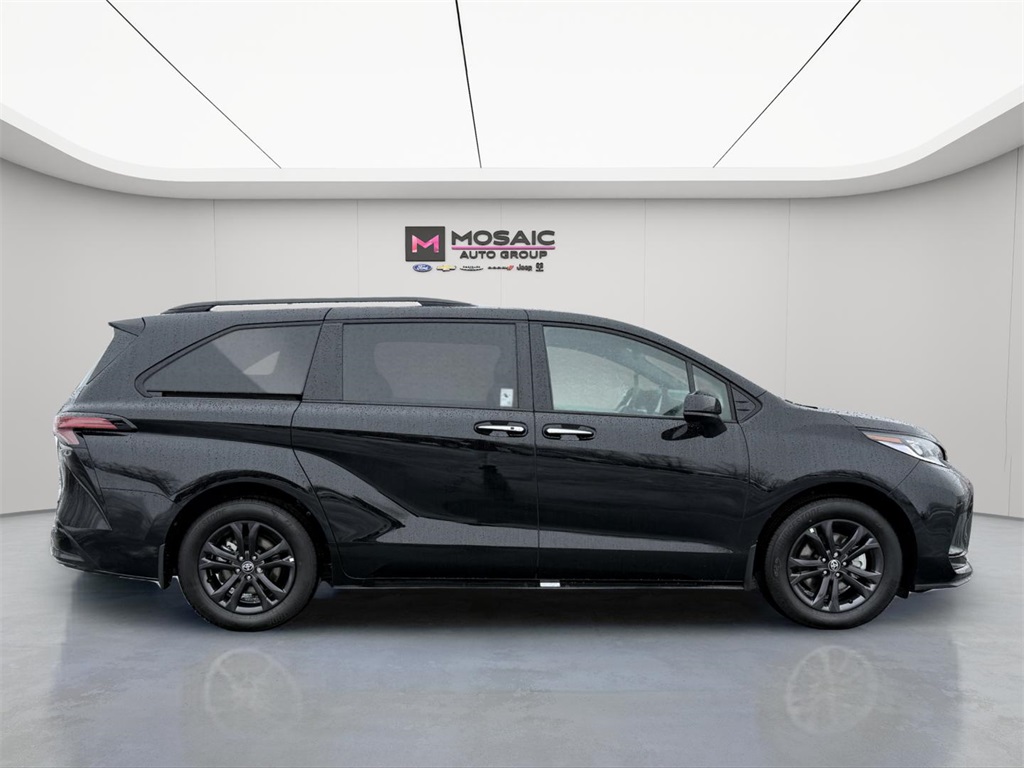 2025 Toyota Sienna