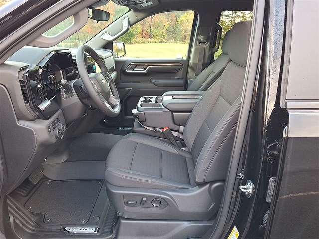 2025 Chevrolet Silverado 1500 LT for sale at PATRIOT CHEVROLET OF WARMINSTER