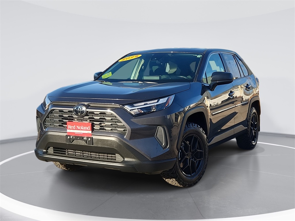 2025 Toyota RAV4 LE AWD