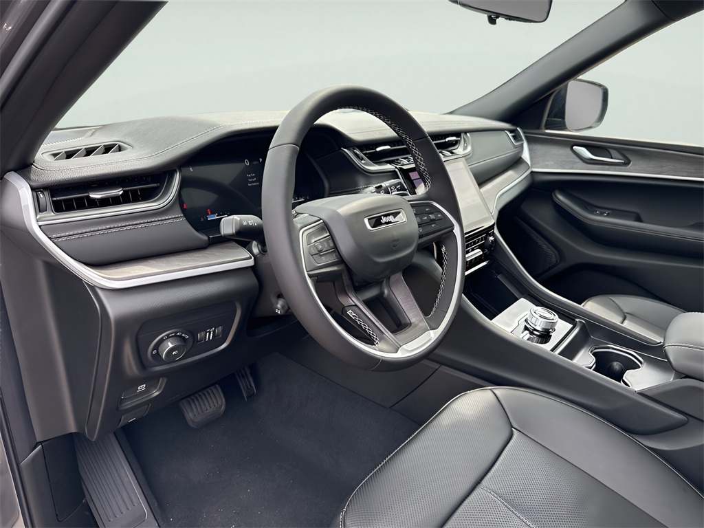2025 Jeep Grand Cherokee L