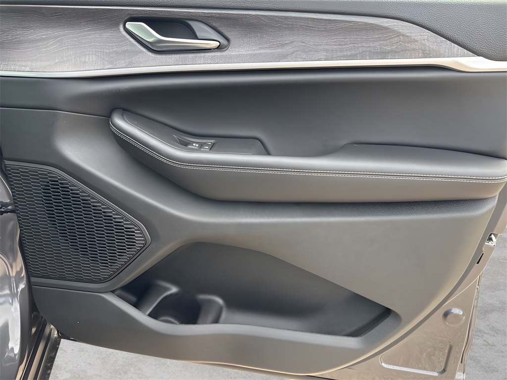2025 Jeep Grand Cherokee L