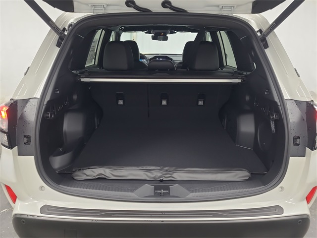 2025 – Subaru – Forester Hybrid